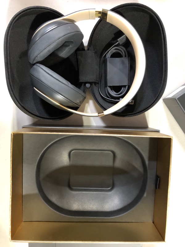 Photo 2 of Beats Studio3 Wireless Noise Cancelling Over-Ear Headphones 