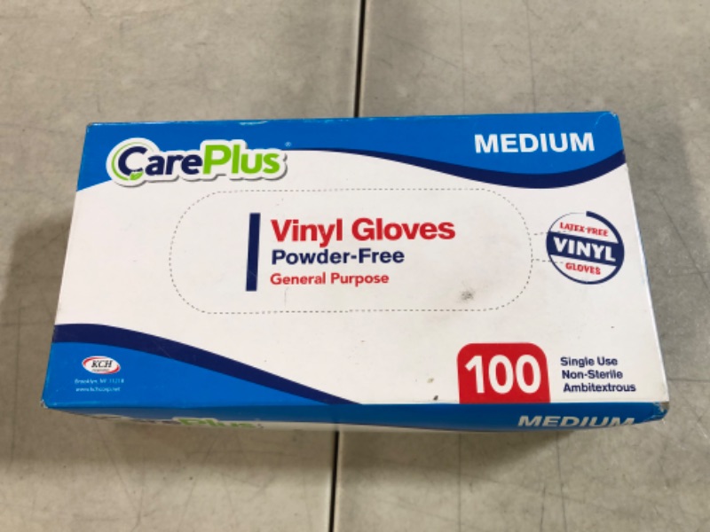 Photo 2 of Disposable Vinyl Gloves Medium Size 100 Count