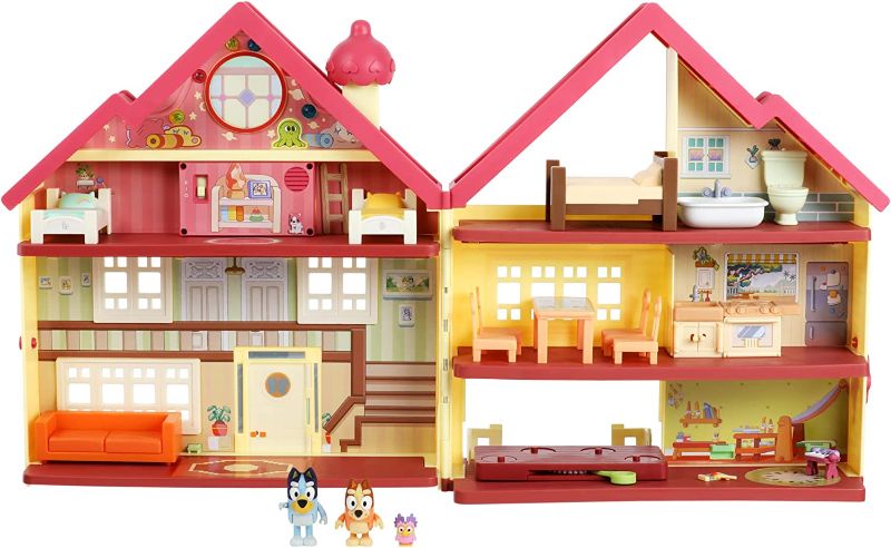 Photo 1 of Bluey Ultimate Lights & Sounds Playhouse & Toy Box, 2.5-3 inch Figures - Amazon Exclusive 