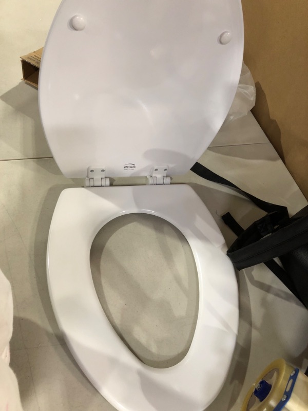 Photo 2 of Bemis 1500EC 390 Lift-Off Wood Elongated Toilet SEAT, Cotton White