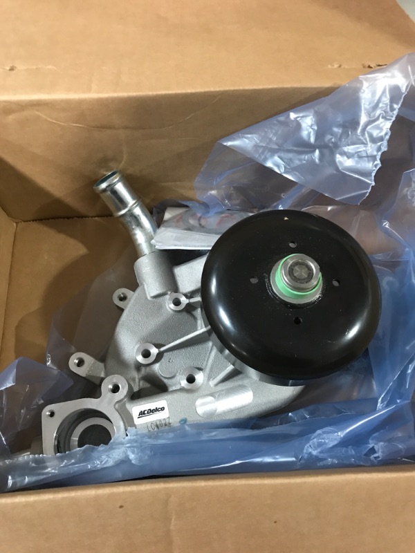 Photo 2 of ACDelco Professional 252-845 Engine Water Pump