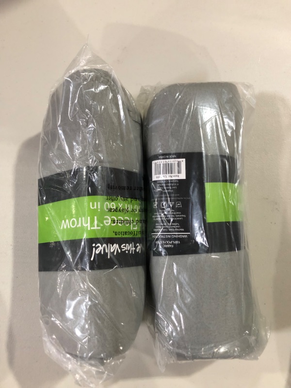 Photo 2 of LexiHome 50x60 Soft Fleece Throw Blanket, Throw Blanket for Couch, Travel, Bed, Any Room, Travel Essentials, Fleece Travel Blanket, Lightweight Blanket, Fall Blankets & Throws, Cozy Blanket (Grey) Green