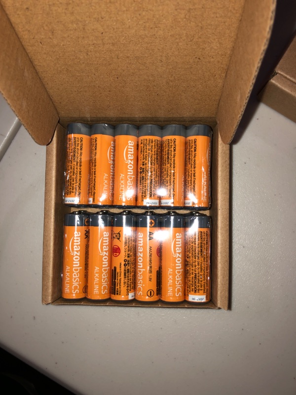 Photo 2 of Amazon Basics 24 Pack AA Alkaline Batteries, Easy to Open Value Pack
