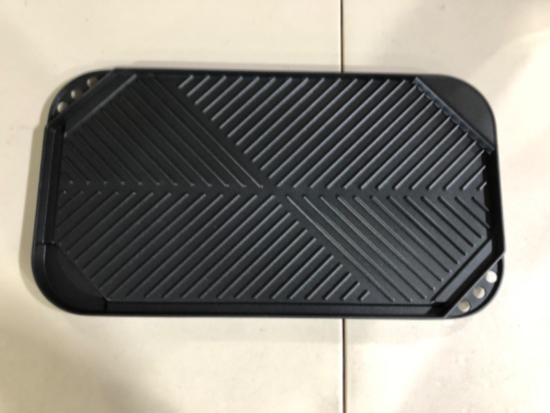Photo 1 of (1)Ecolution Reversible 19.5” x 11, Non-Stick