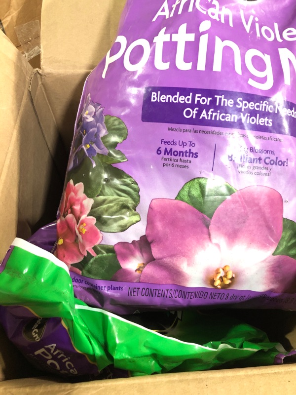 Photo 2 of 2 bags Miracle-Gro African Violet Potting Mix, 8 qt. 8 OZ