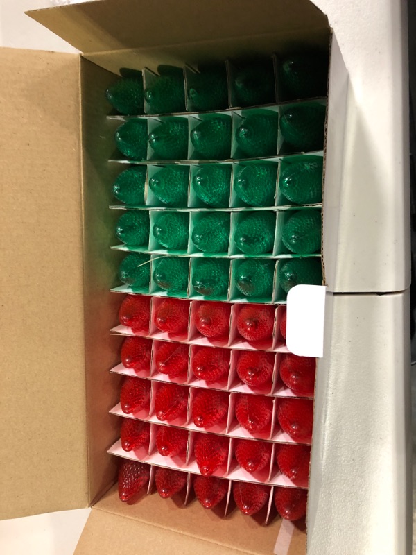 Photo 1 of 50 Pieces C9 Easter Light Replacement Bulb E17 Led Easter Light Replacement Bulb Outlet Faceted Easter Bulb Led for Holiday Decoration (Red, Green)