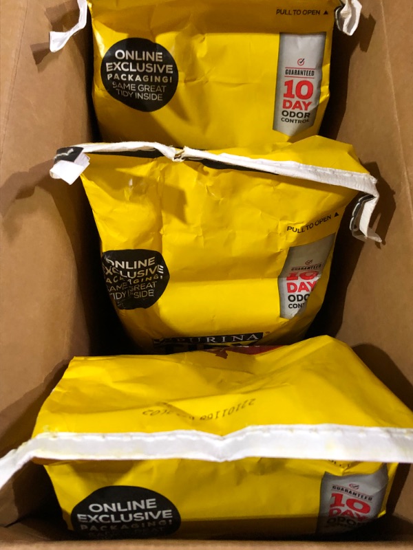 Photo 3 of Purina Tidy Cats Clumping Cat Litter 24/7 Performance 40 lb. Box - (3) 13.33 lb. Bags