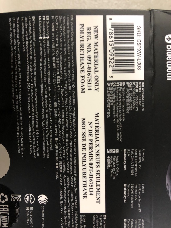 Photo 3 of Skullcandy Riff Wireless On-Ear Headphones - Black Riff Wireless Single Black