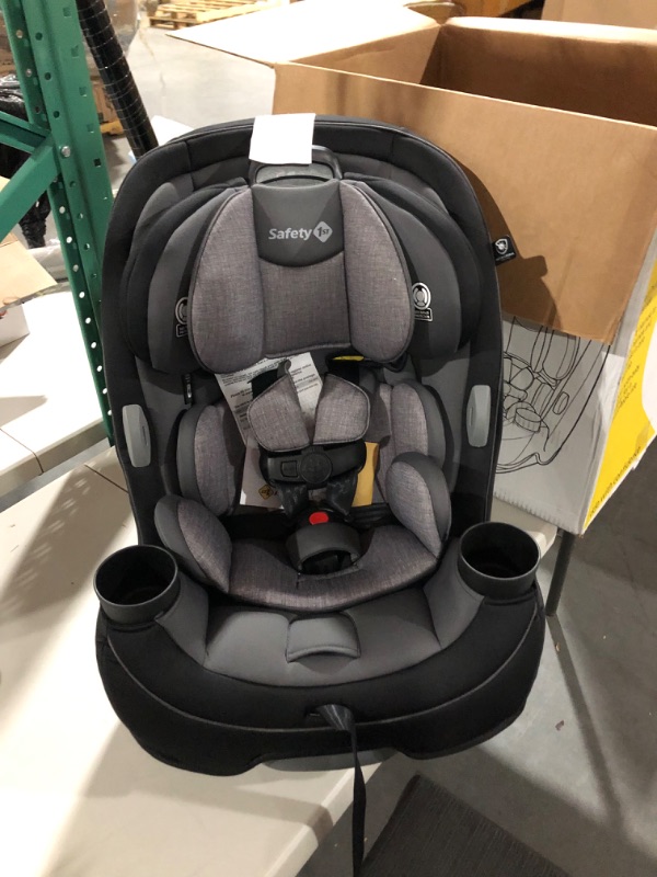 Photo 2 of Safety 1st Grow and Go All-in-One Convertible Car Seat, Rear-facing 5-40 pounds, Forward-facing 22-65 pounds, and Belt-positioning booster 40-100 pounds, Harvest Moon Harvest Moon Original