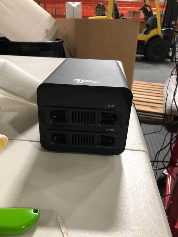 Photo 2 of Sans Digital MobileRAID MR2UT6G 2-Bay RAID HDD Enclosure USB 3.1 GEN2/TYPE-C to SATA/RAID 0/1/JBOD 2 Bay RAID 0/1/JBOD USB TYPE-C & eSATA