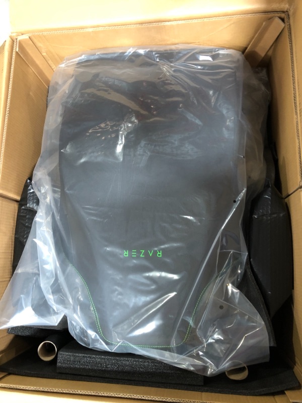 Photo 2 of Razer - Iskur X Ergonomic Gaming Chair - Black/Green
