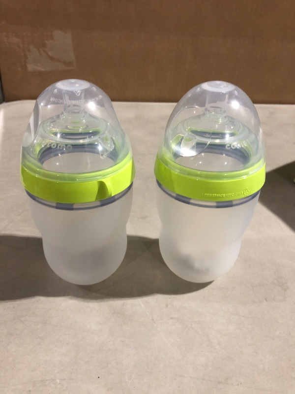 Photo 2 of Comotomo Baby Bottle, Green, 8 oz (2 Count) 