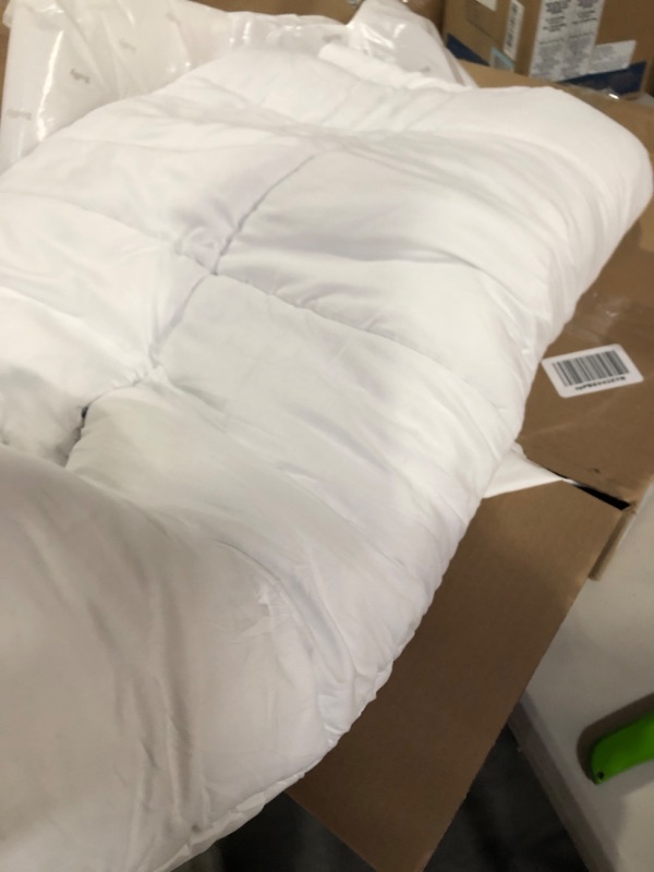 Photo 3 of  Down Alternative Comforter  | Bamboo Viscose Blend Microfiber Duvet Insert | UltWhite)