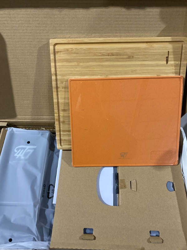 Photo 2 of 4T7 Smart Meal Prep System, Smart Cutting Board Set, Bamboo and Wheat Straw Chopping Boards, Weigh, Timer, App Calorie Counter, Juice Grooves, Health Management, Best Gift, The Smart Food Prep Station Bamboo Board Set