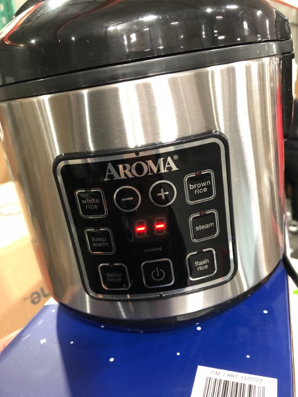 Photo 3 of Aroma Housewares ARC-914SBD Digital Cool-Touch Rice Grain Cooker and Food Steamer