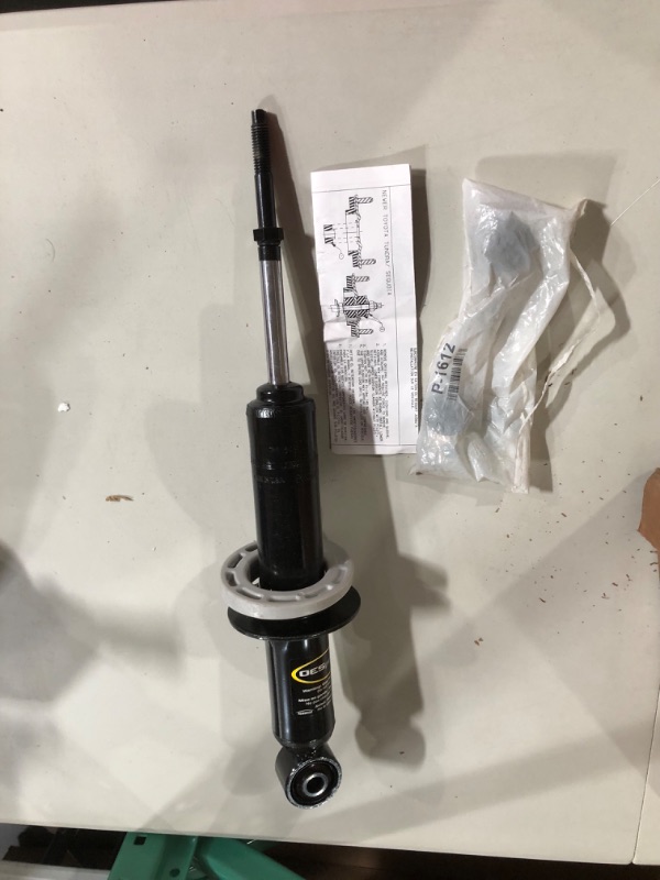 Photo 2 of Monroe Shocks & Struts OESpectrum 71348 Suspension Strut