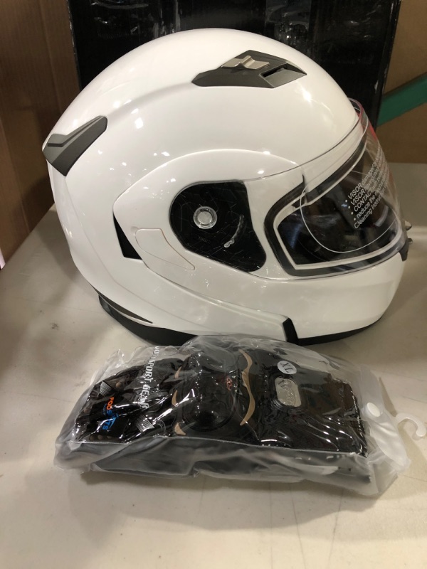 Photo 3 of FreedConn Motorcycle Bluetooth Helmet BM2-S Flip Up Modular Bluetooth Motorcycle Helmet WITH GLOVES 