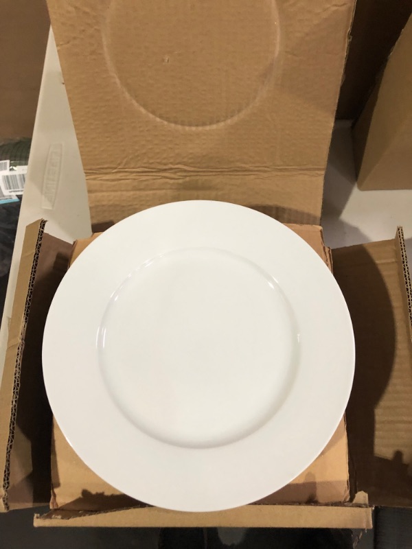 Photo 3 of 18-Piece Dinnerware Set, Service for 6