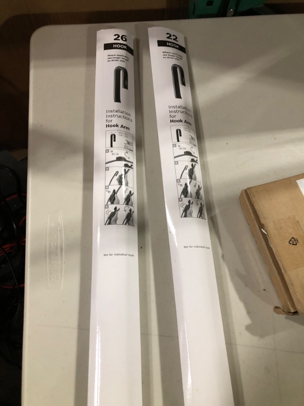 Photo 2 of AmazonBasics - Windshield Wiper Blades (Set of 2) - 26" / 19" Hook Hook 26" / 19"