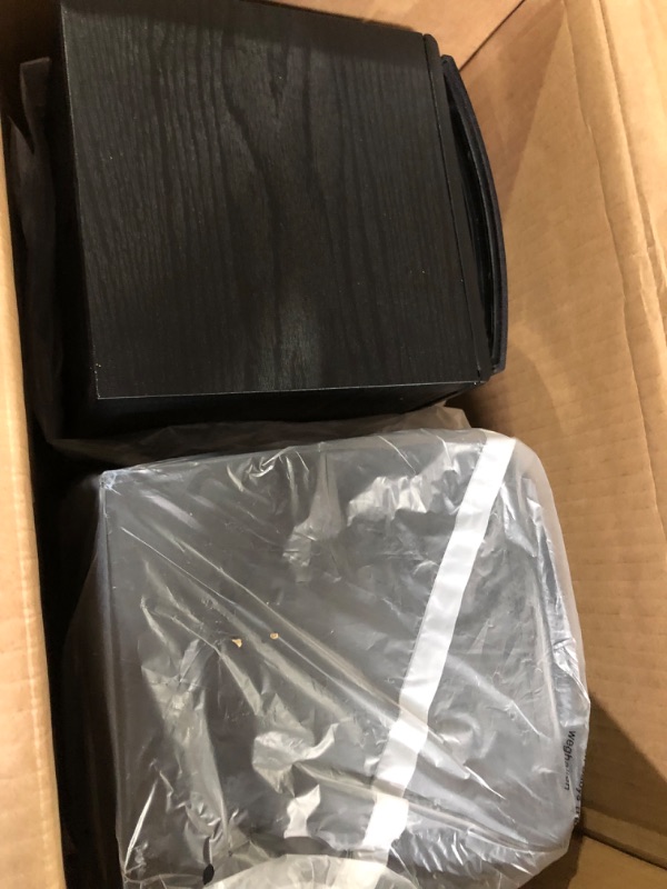 Photo 1 of Polk Audio T15 Bookshelf Speakers Pair Black