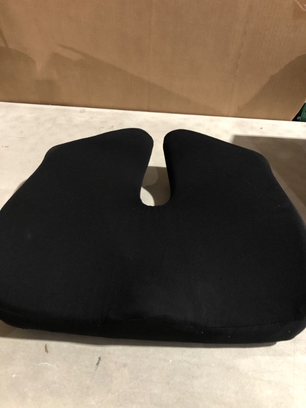 Photo 2 of **OPEN BOX** Cushion Lab Patented Pressure Relief Seat Cushion Black