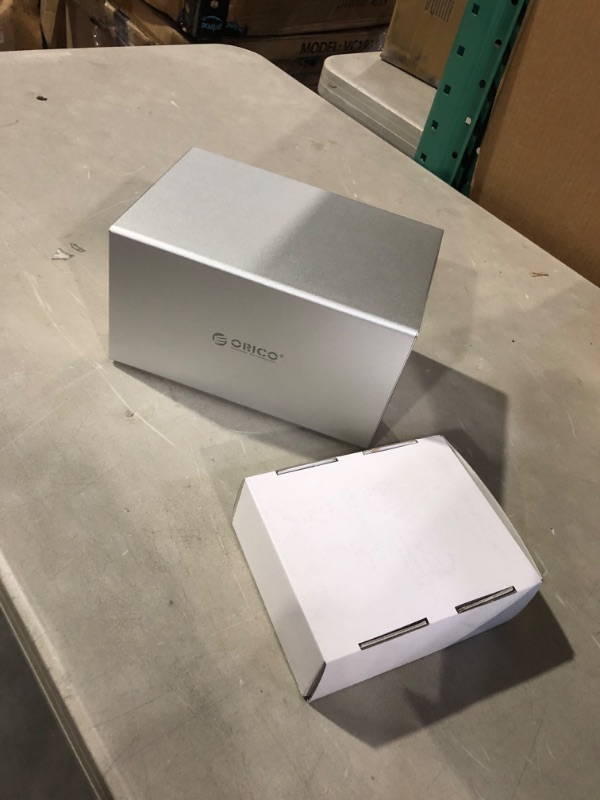 Photo 1 of ORICO 5 Bay Hard Drive Enclosure Raid 