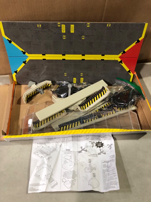 Photo 1 of *SEE NOTES* HEXBUG BattleBots Arena Minotaur & Tombstone - Battle Bot with Arena Game Board and Accessories 