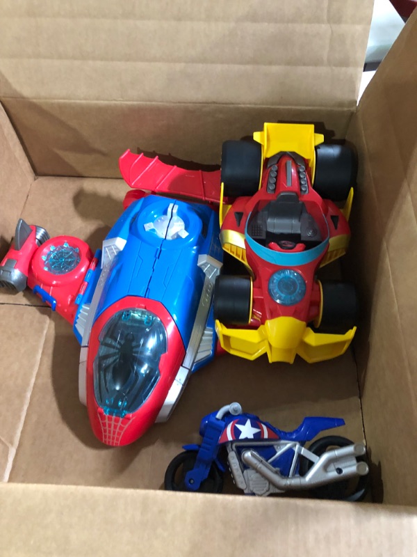 Photo 1 of Marvel Super Hero Adventures Figure and Jetquarters Multipack, 3 Action Figures and 3 Vehicles, 5-Inch Toys for Kids Ages 3 and Up (Amazon Exclusive)
