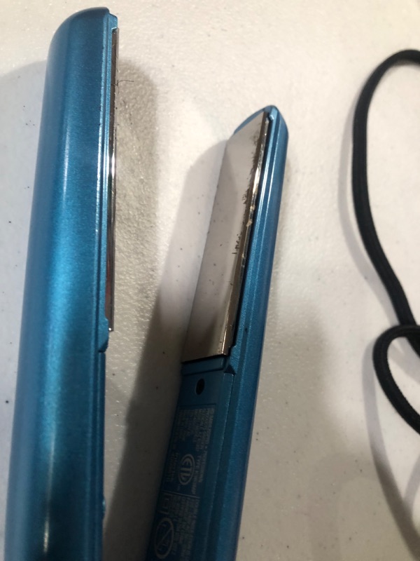 Photo 3 of BabylissPRO Nano Titanium 1" Digital Straightener