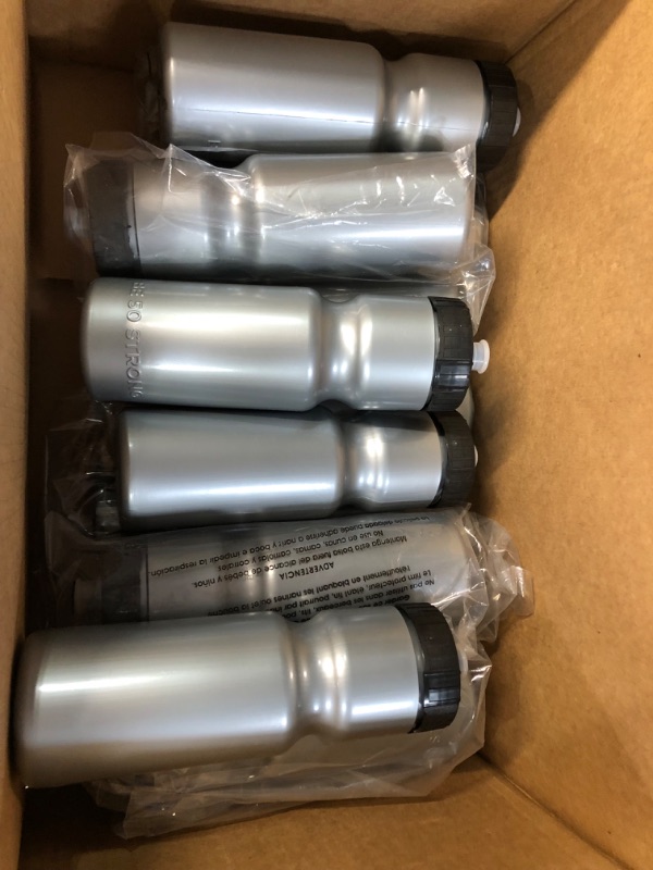 Photo 2 of [USED] 50 Strong Sports Squeeze Water Bottle 14 Pack – 22 oz.Silver