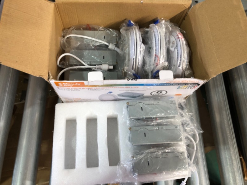 Photo 3 of [USED] CLOUDY BAY 4 inch 3000K/4000K/5000K Three Color Temperature Selectable, Dimmable 10W CRI 90+, IC Rated, ETL/JA8, Ultra Thin Recessed Downlight with Junction Box