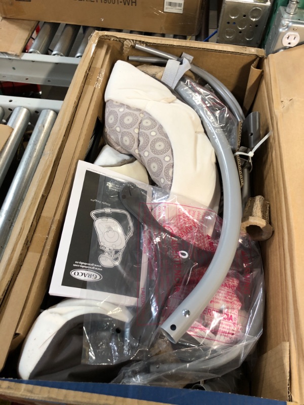 Photo 1 of Graco Simple Sway Abbington Baby Swing
