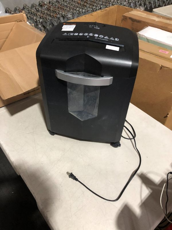 Photo 2 of ***NONFUNCTIONAL - FOR PARTS/REPAIR - SEE NOTES***
Bonsaii 16-Sheet Office Paper Shredder