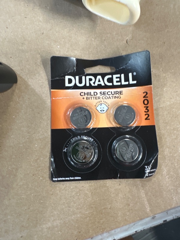 Photo 2 of Duracell CR2032 3V Lithium Battery, Child Safety Features, 4 Count Pack, Lithium Coin Battery for Key Fob, Car Remote, Glucose Monitor, CR Lithium 3 Volt Cell 4 Count (Pack of 1)