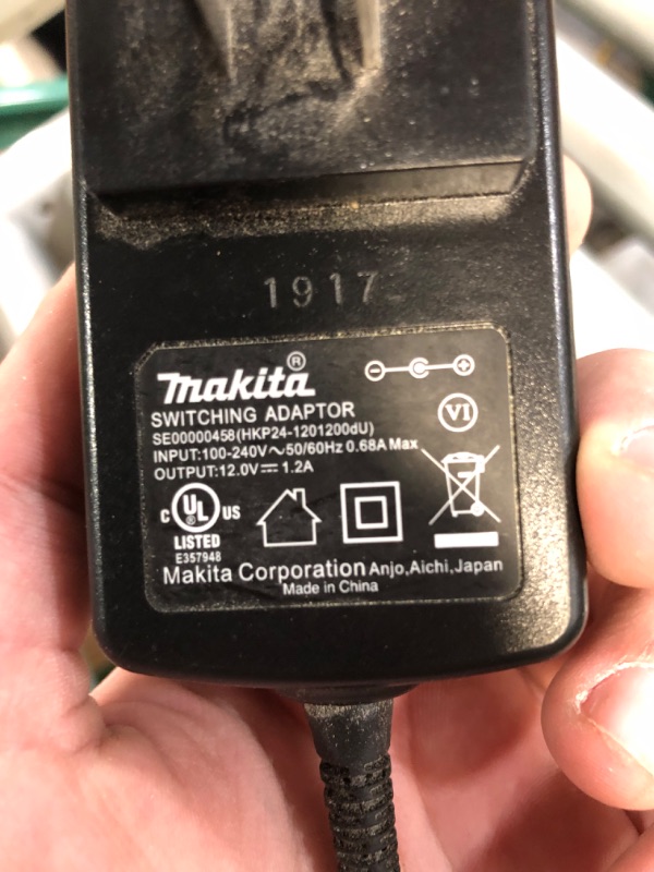 Photo 12 of (WORKS) Makita XRM06B 18V LXT Lithium-Ion Cordless Bluetooth
