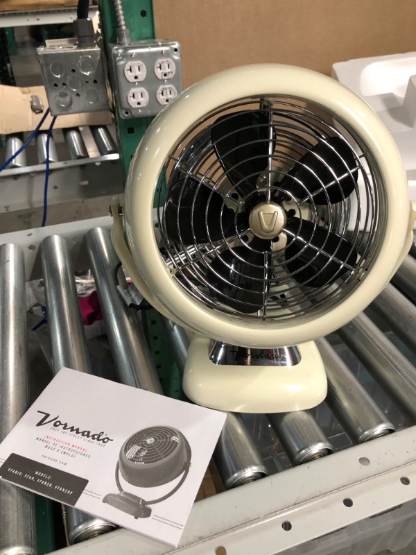 Photo 2 of [notes] Vornado VFAN Vintage Air Circulator Fan, Vintage White 