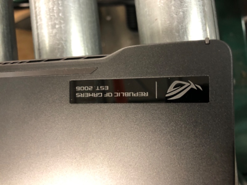 Photo 6 of ASUS - ROG Zephyrus G14 14" Laptop