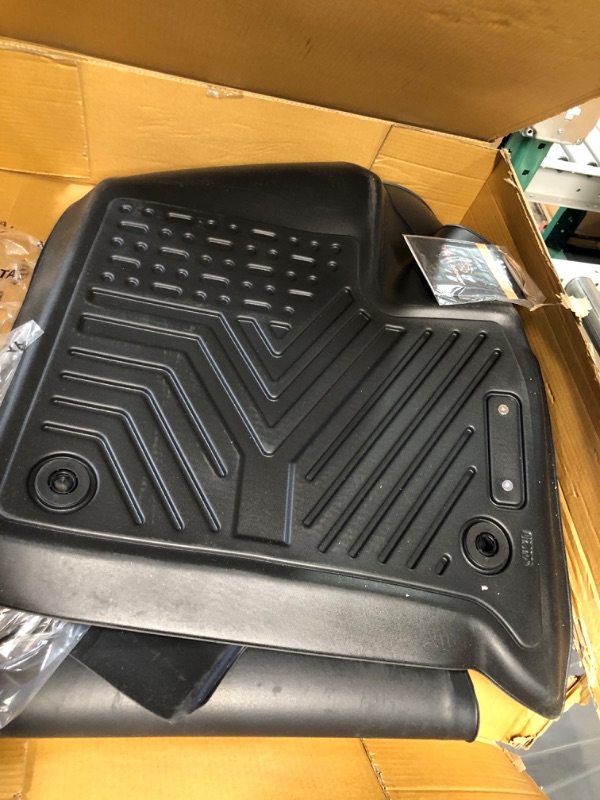 Photo 2 of [USED] YITAMOTOR Floor Mats