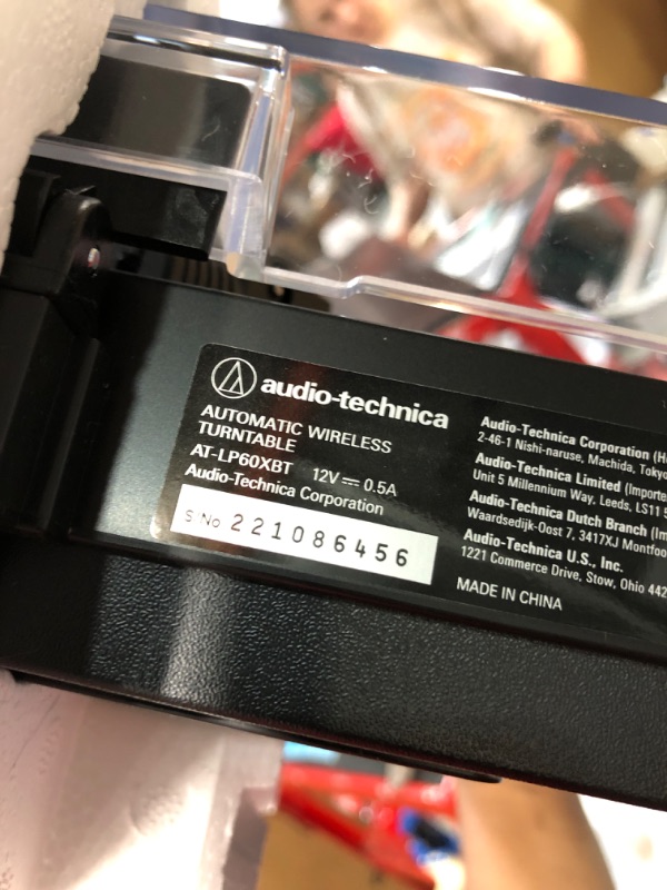 Photo 4 of Audio-Technica AT-LP60XBT-BK Fully Automatic Bluetooth Belt-Drive Stereo Turntable, Black 14.7 x 14.15 x 3.84 inches
