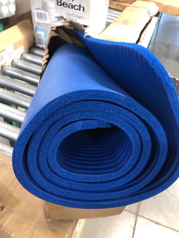 Photo 2 of Amazon Basics 1/2-Inch Extra Thick Exercise Yoga Mat Blue Yoga Mat