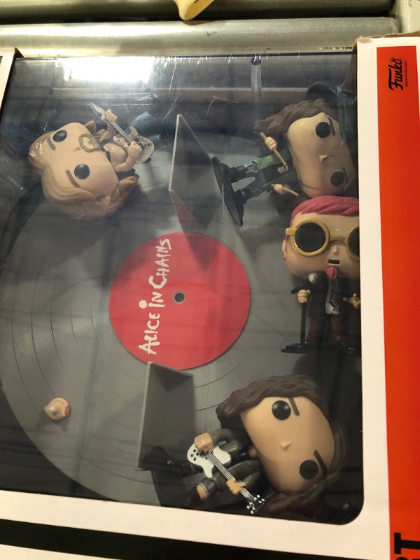 Photo 3 of *See Pictures* Funko Pop! Deluxe Albums: Alice in Chains - Dirt