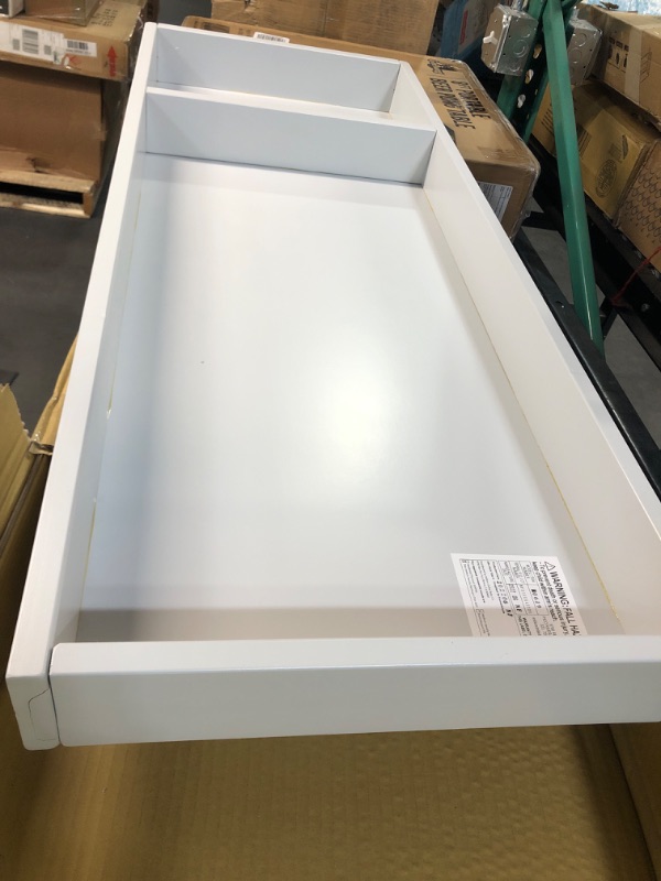 Photo 2 of DaVinci Universal Wide Removable Changing Tray (M0619) in Fog Grey