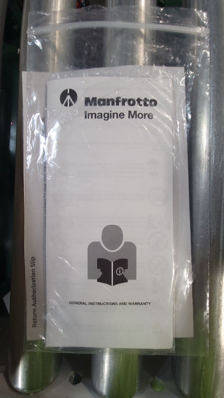 Photo 3 of Manfrotto 290 Xtra Aluminum 3-Section Tripod