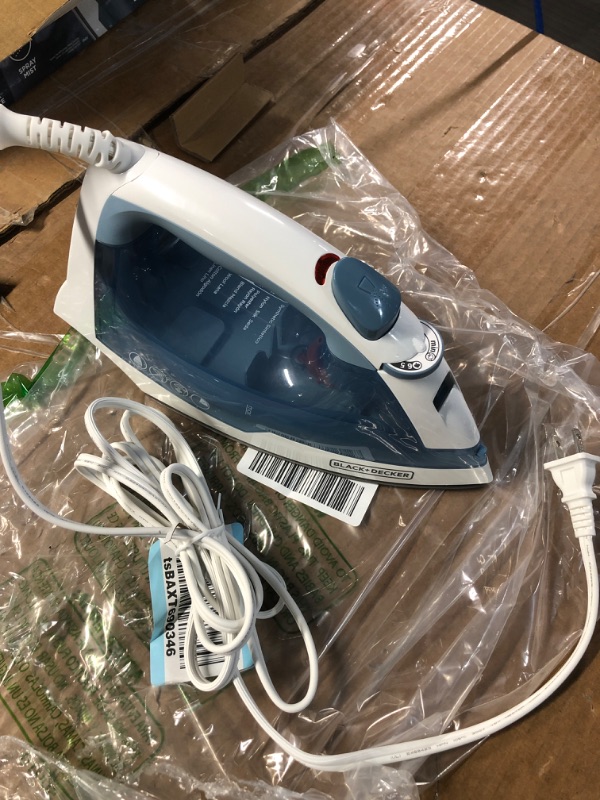 Photo 3 of (READ NOTES) BLACK+DECKER IR40V Easy Steam Nonstick Compact Iron with Automatic Shut Off & Anti Drip