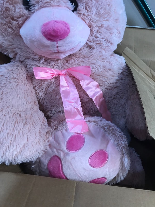 Photo 2 of MorisMos 40 Inches Pink Giant Teddy Bear Plush Toy