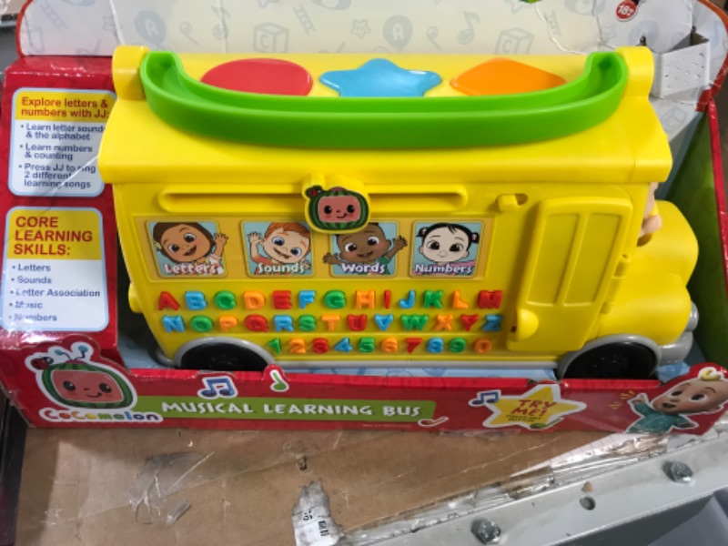 Photo 2 of CoComelon Musical Learning Bus