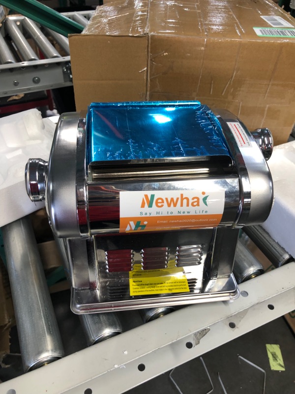 Photo 4 of [USED] Newhai Electric Family Pasta Maker Machine