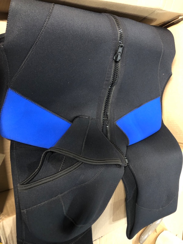 Photo 3 of REALON Mens Wetsuit 5mm 