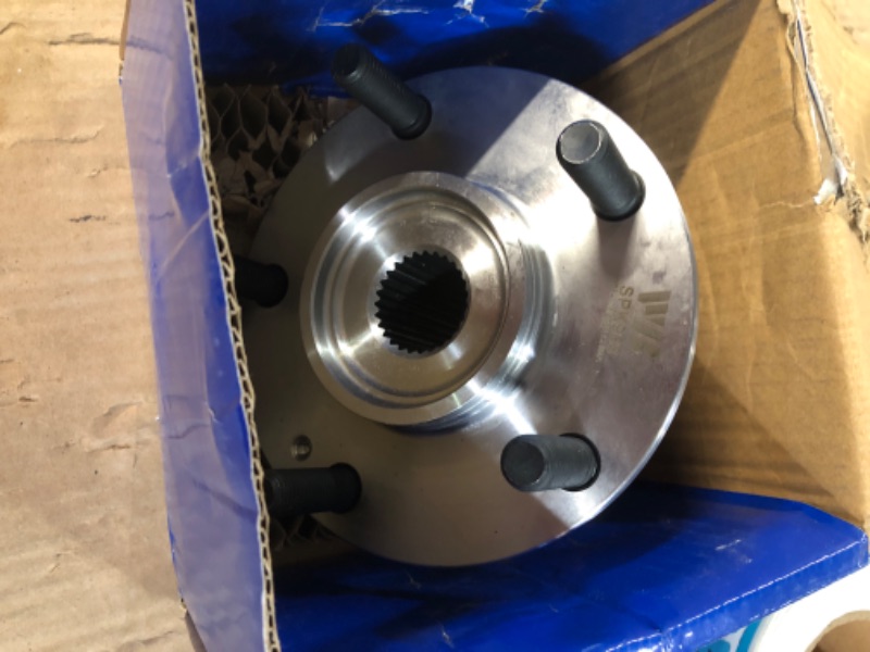 Photo 2 of WJB SPK988 Front Wheel Hub Spindle Replace Hyundai 51750-1P000