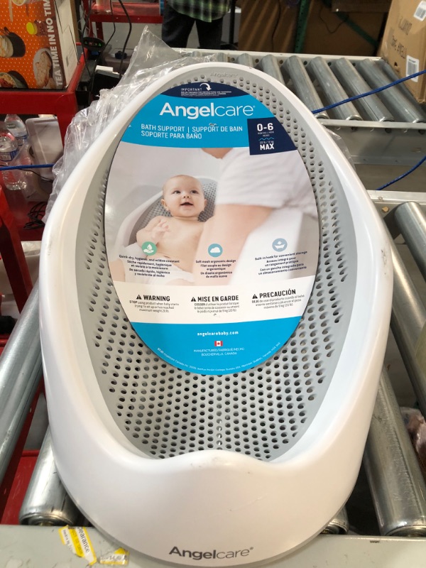 Photo 3 of Angelcare Baby Bath Support - Gray